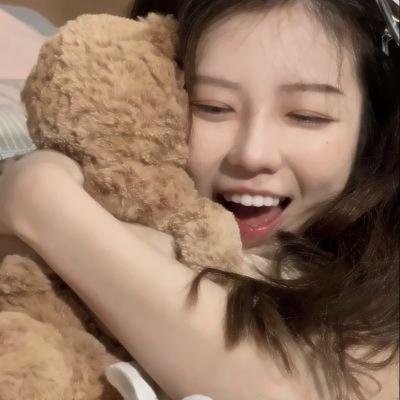 手提箱女郎